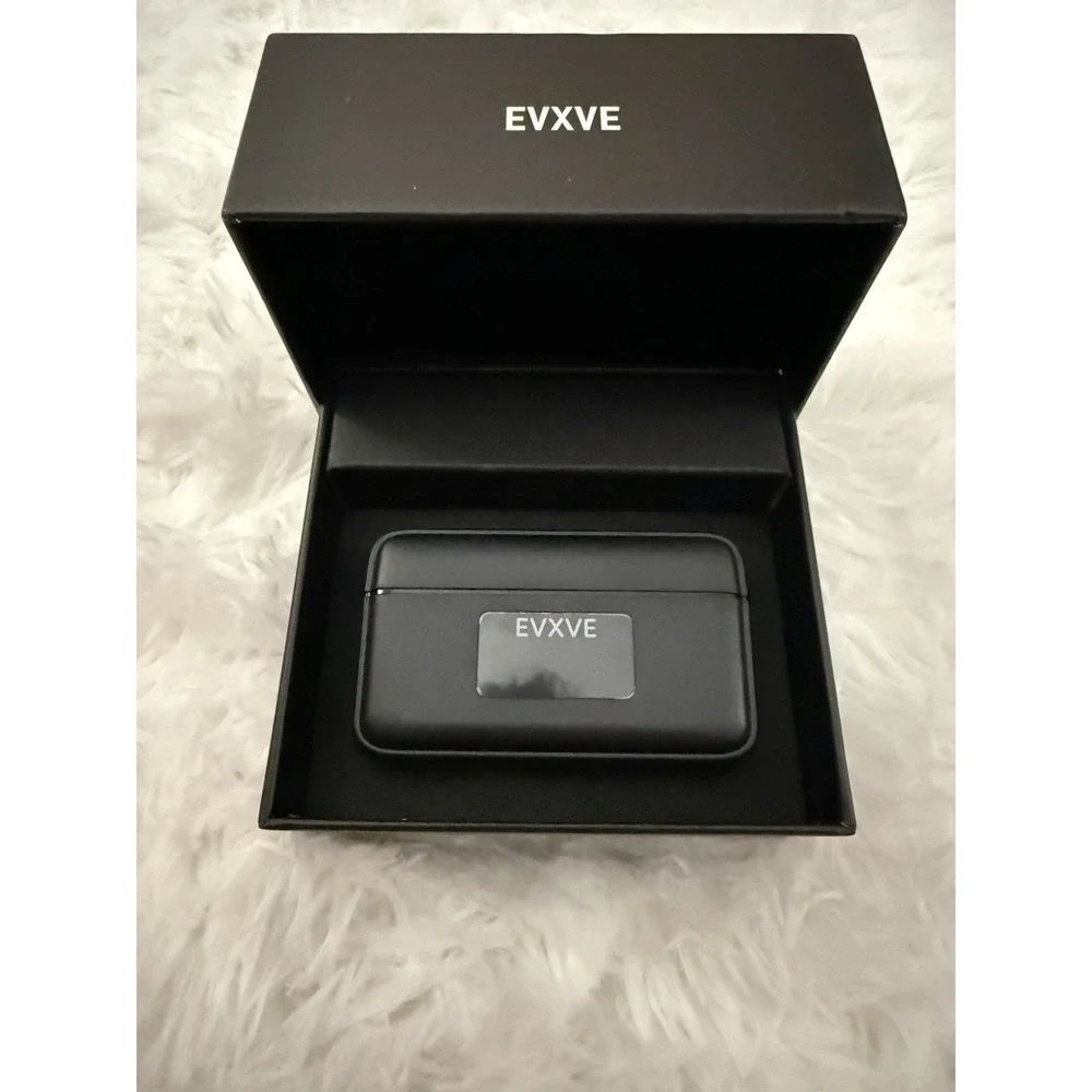 EVXVE Wireless Lavalier Microphone Plug & Play 20m Range New